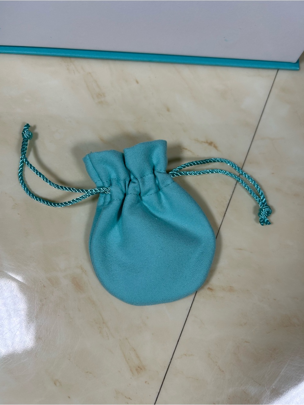 Tiffany & Co. Box Set - Picture 13 of 15